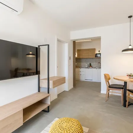 Porto Sereno שיבניק