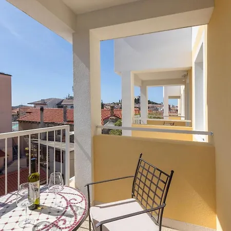 Appartamento Porto Sereno Šibenik